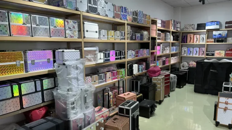 Caixas de alumínio personalizadas para clientes globais