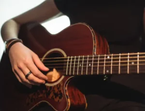 Dévoiler le secret : la meilleure mousse intérieure pour flight cases de guitare