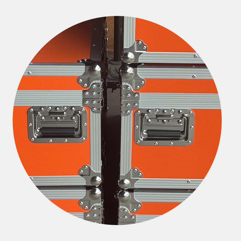 Maniglia incorporata