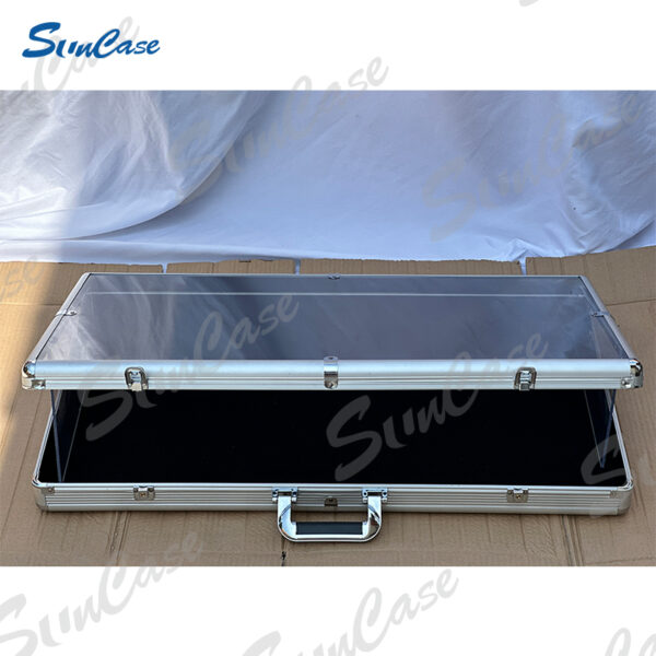 Vetrina in acrilico (4) Vetrina in acrilico (4)